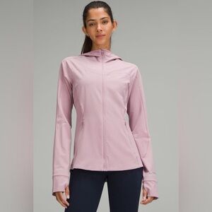 Lululemon Mist Over
Windbreaker Antoinette